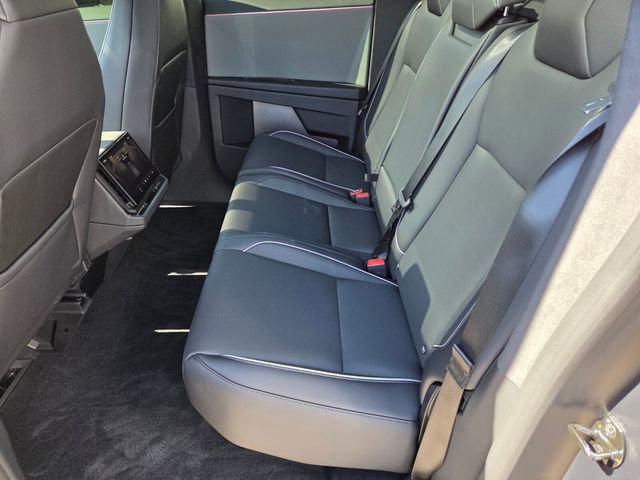 Used 2026 Tesla Cybertruck AWD Crew Cab image 11