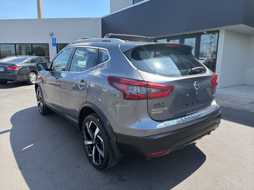 Used 2022 Nissan Rogue Sport SL image 10