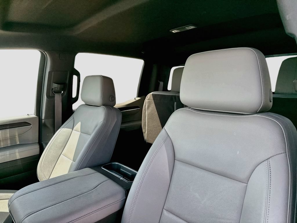 Used 2023 GMC Sierra 1500 SLT RWD image 13