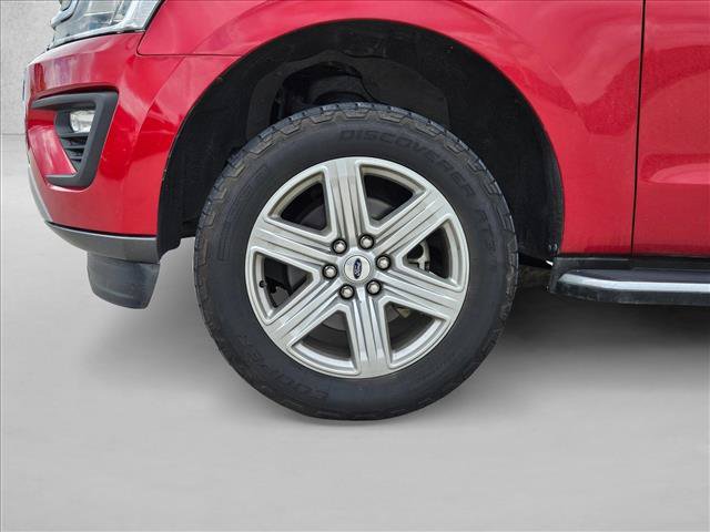 Used 2020 Ford Expedition XLT w/ Equipment Group 202A RWD image 23