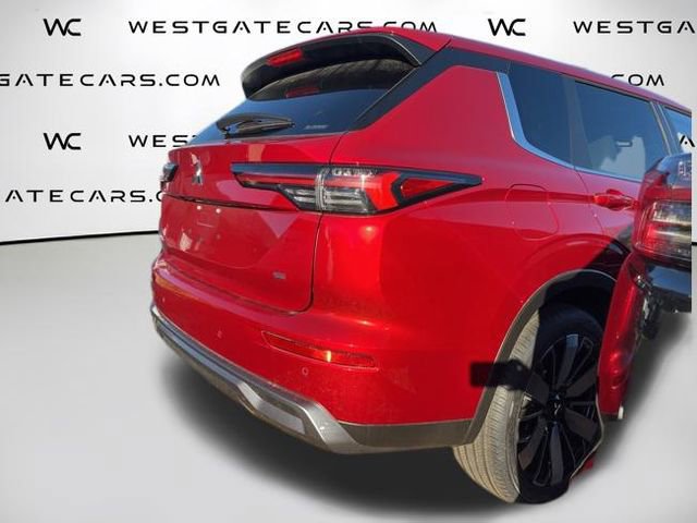 New 2025 Mitsubishi Outlander SE image 25