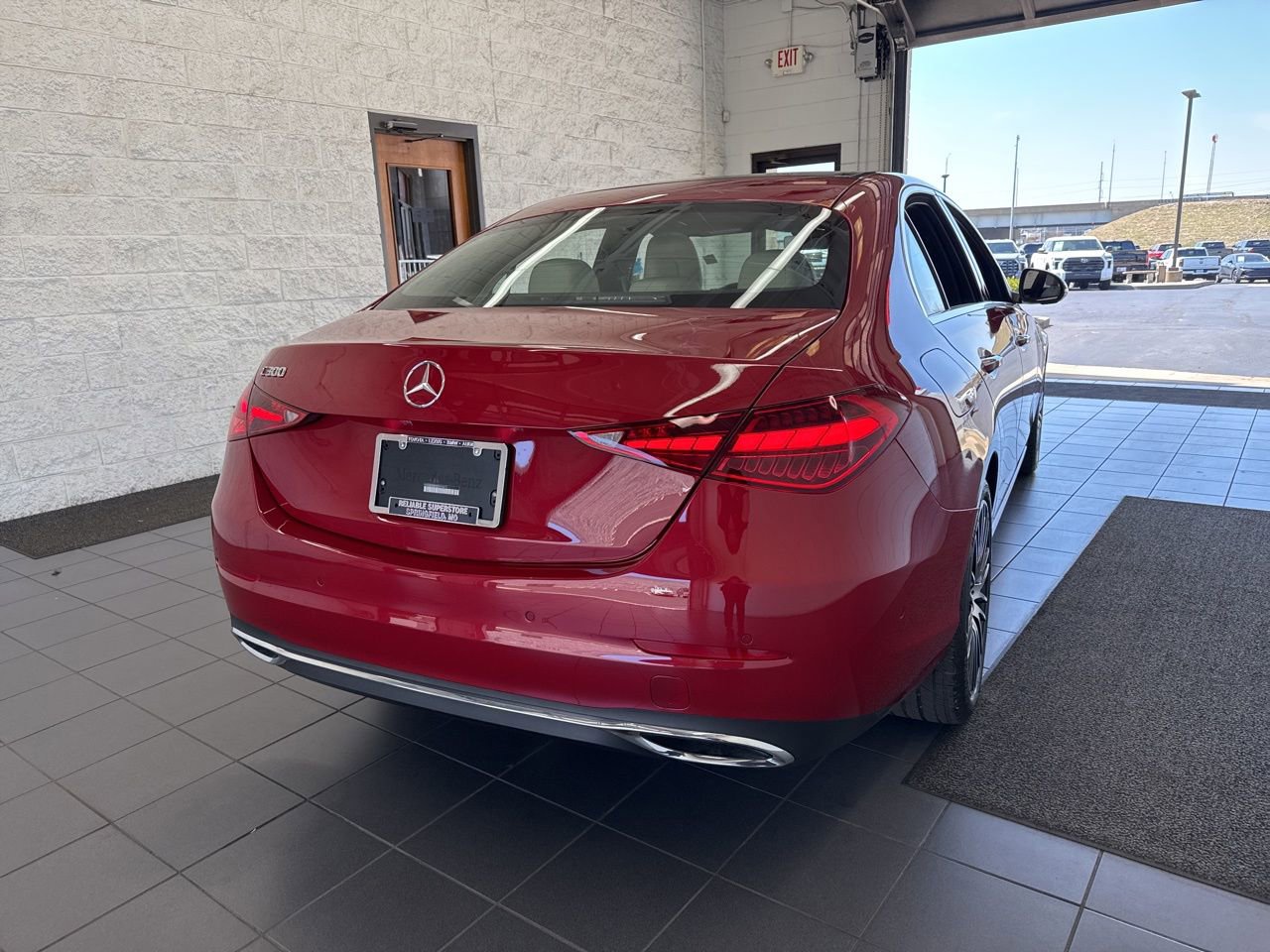 Used 2025 Mercedes-Benz C 300 Sedan image 7
