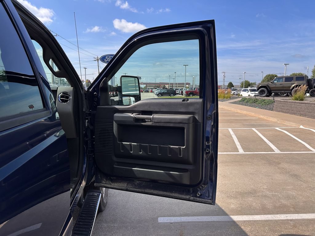 Used 2012 Ford F350 Lariat w/ Chrome Pkg AWD/4WD image 21