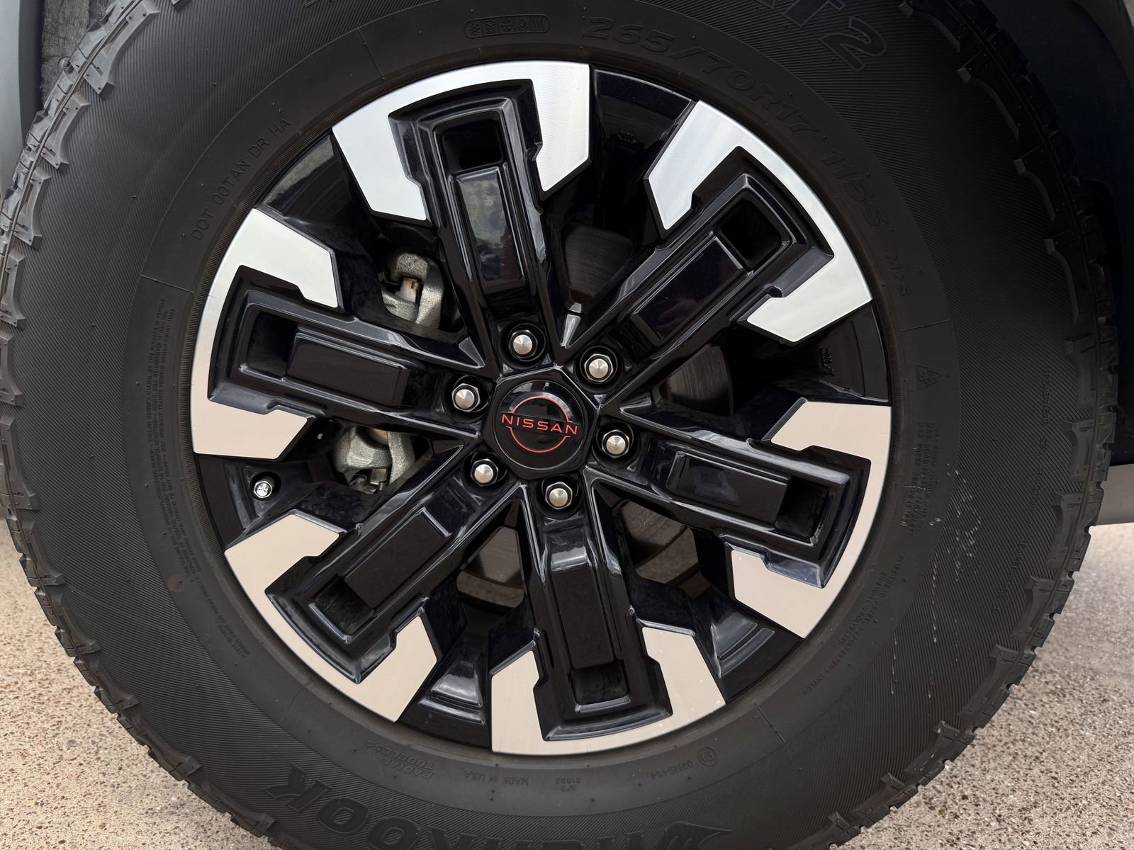 Used 2024 Nissan Frontier PRO-4X w/ Pro Convenience Package image 10