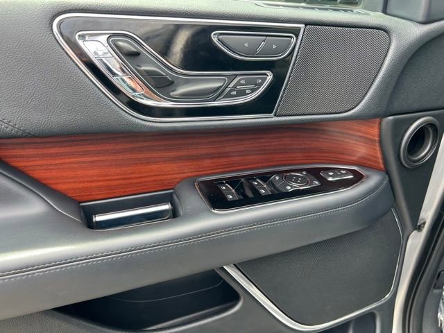 Used 2022 Lincoln Navigator L Reserve image 26