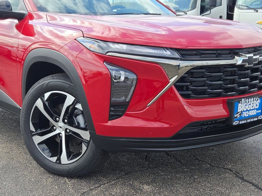 New 2027 Chevrolet Bolt RS w/ Technology Package FWD image 3