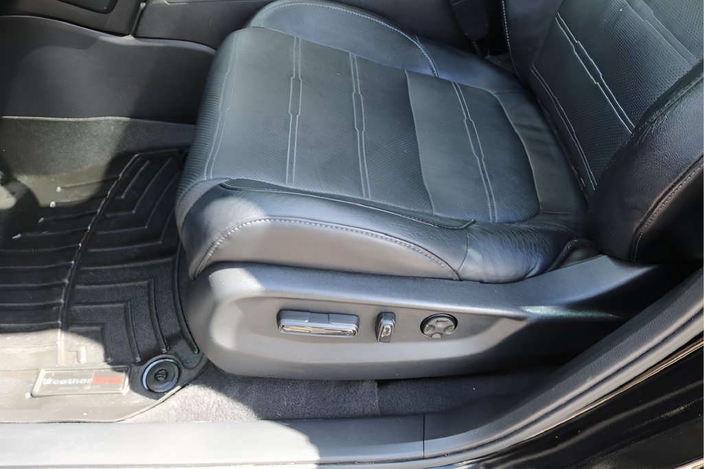 Used 2017 Honda CR-V EX-L image 13