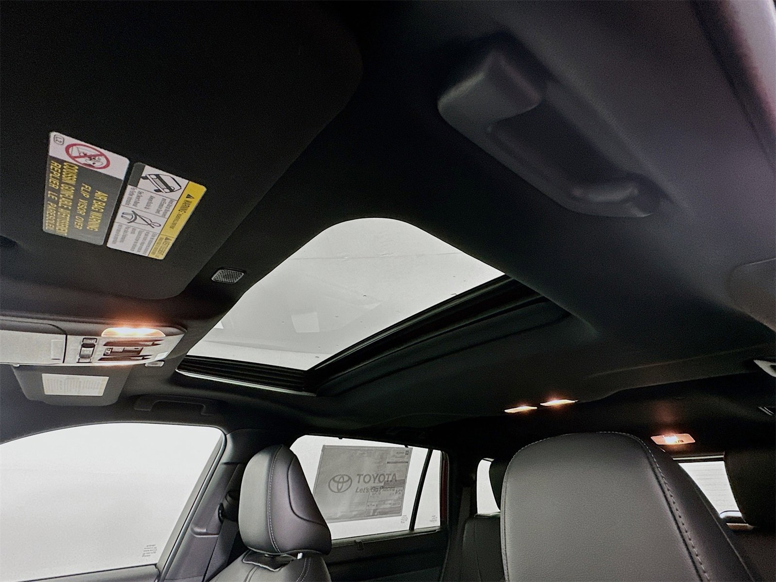 New 2026 Toyota Highlander XSE image 23