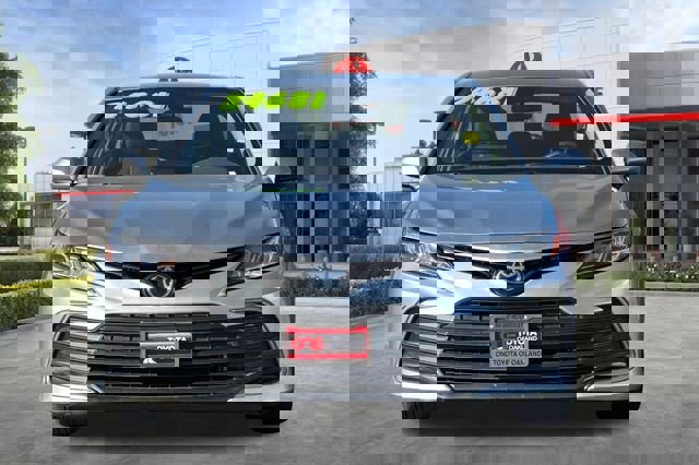 Used 2024 Toyota Camry LE image 11