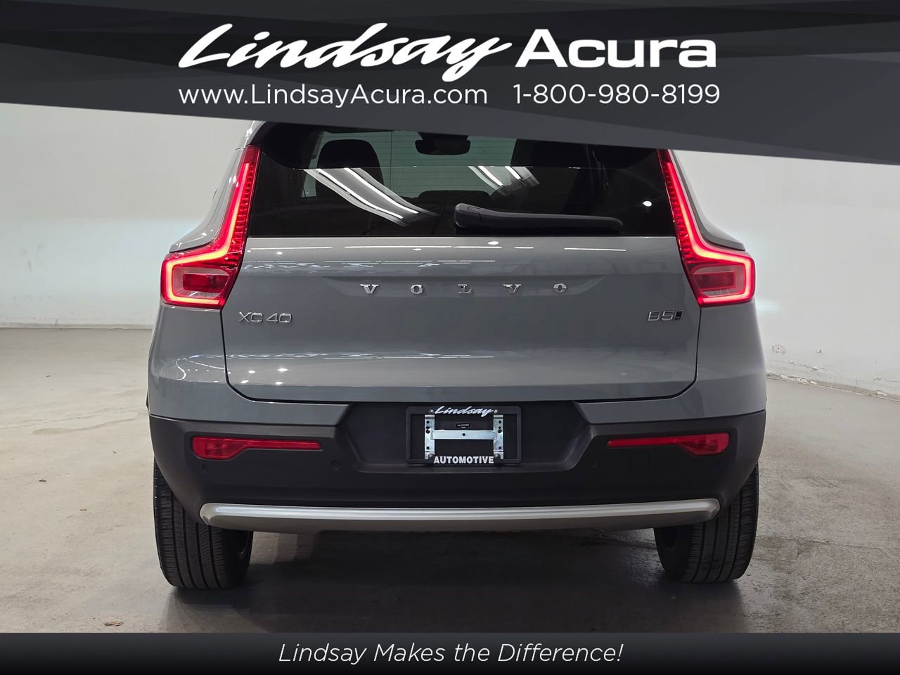 Used 2024 Volvo XC40 B5 Ultimate image 6