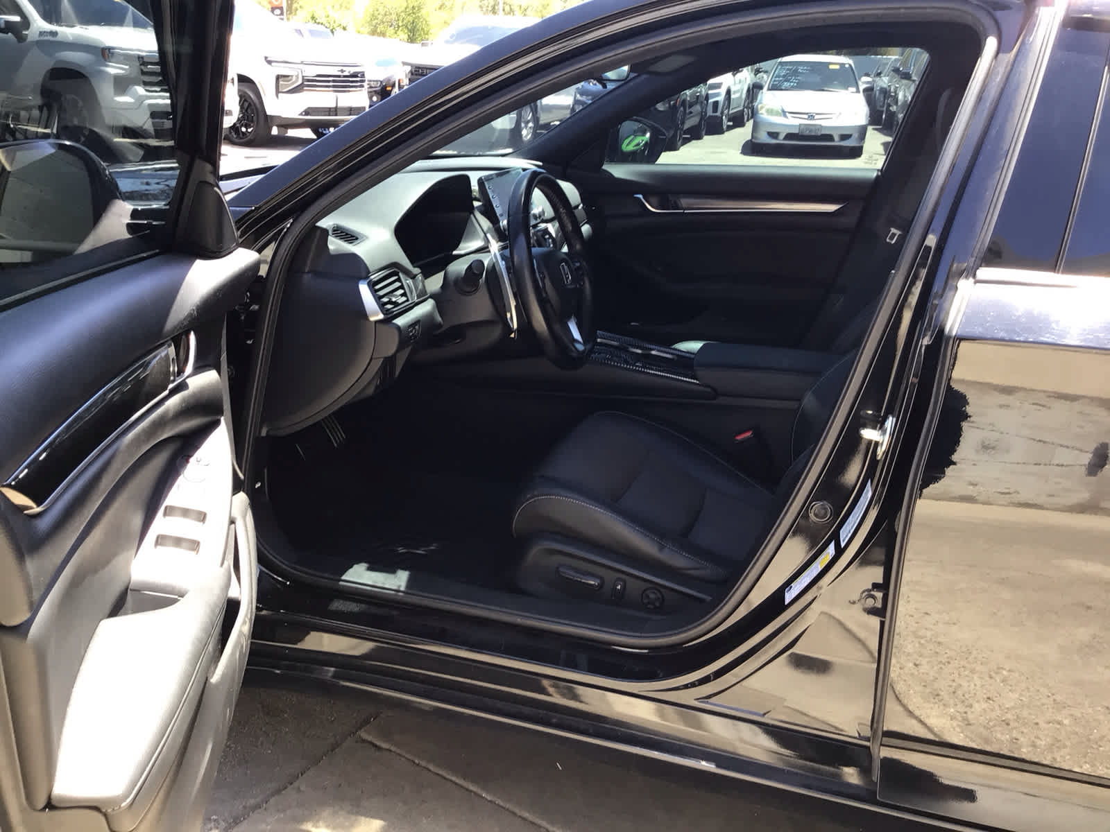 Used 2020 Honda Accord Sport image 5