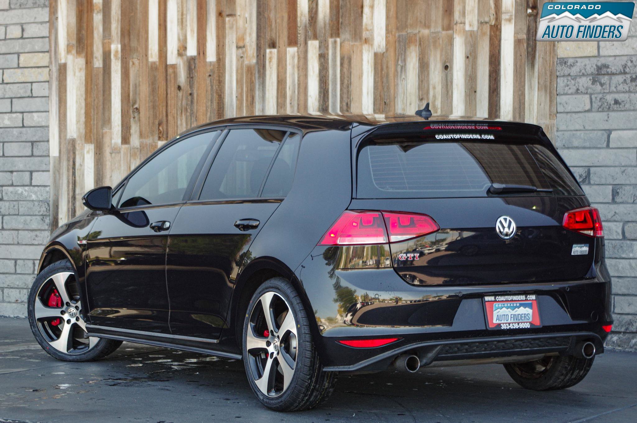 Used 2015 Volkswagen GTI SE w/ Lighting Package (SEL) FWD image 4