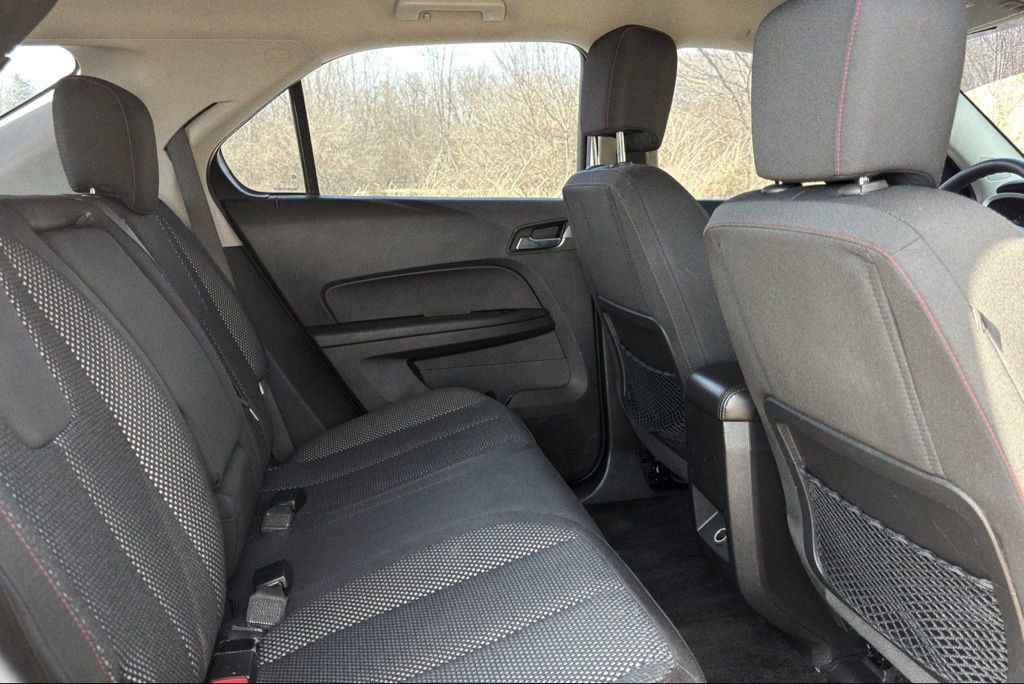 Used 2017 Chevrolet Equinox LS image 25