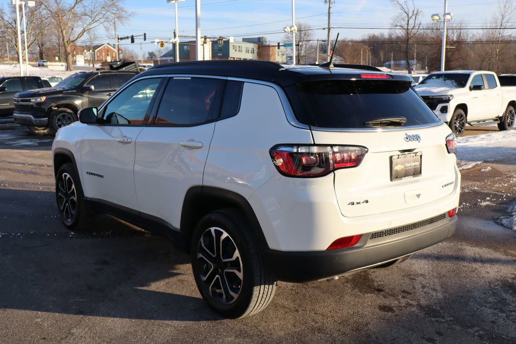 Used 2024 Jeep Compass Limited image 27