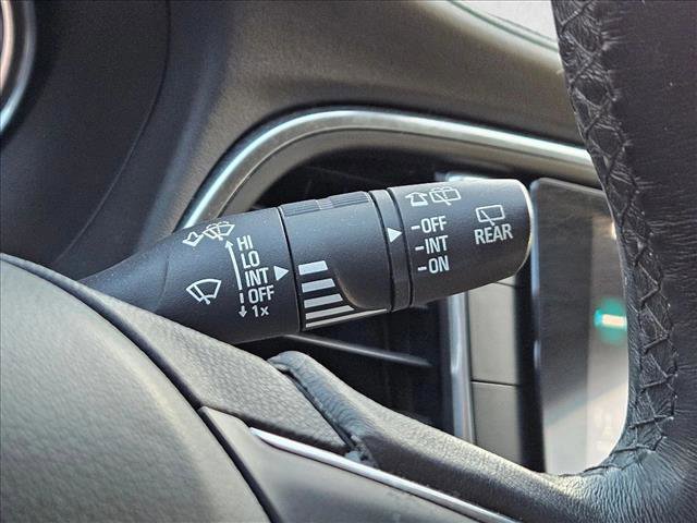 Used 2018 Buick Enclave Essence image 27