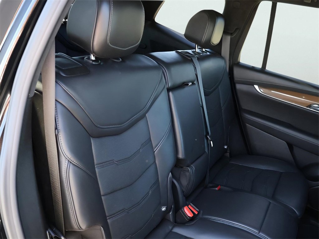 Used 2023 Cadillac XT6 Sport w/ Platinum Package image 15