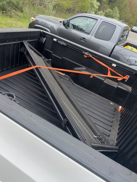 Used 2019 Toyota Tacoma SR5 w/ Four Season Floor Mat Package AWD/4WD image 14