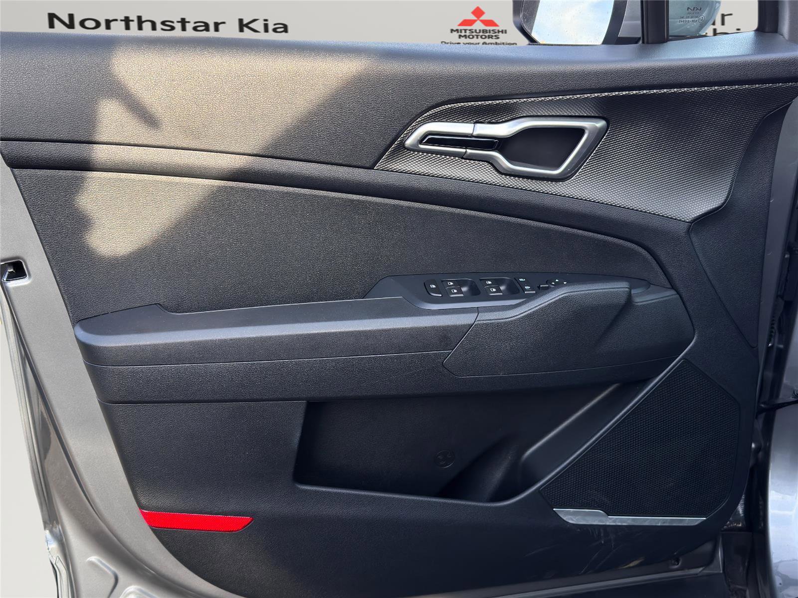 Used 2023 Kia Sportage LX image 24