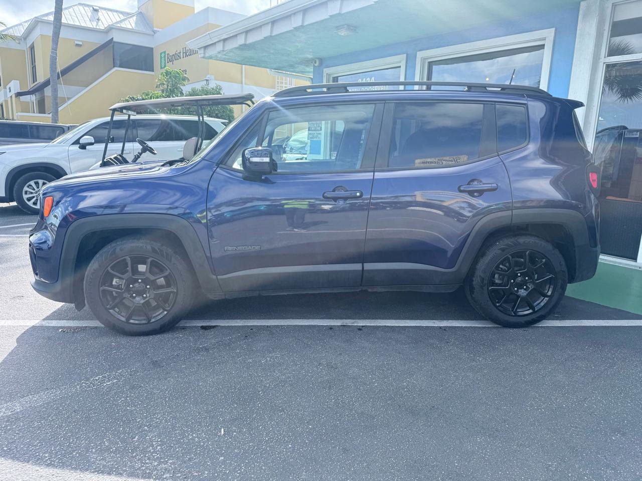 Used 2020 Jeep Renegade Altitude image 3