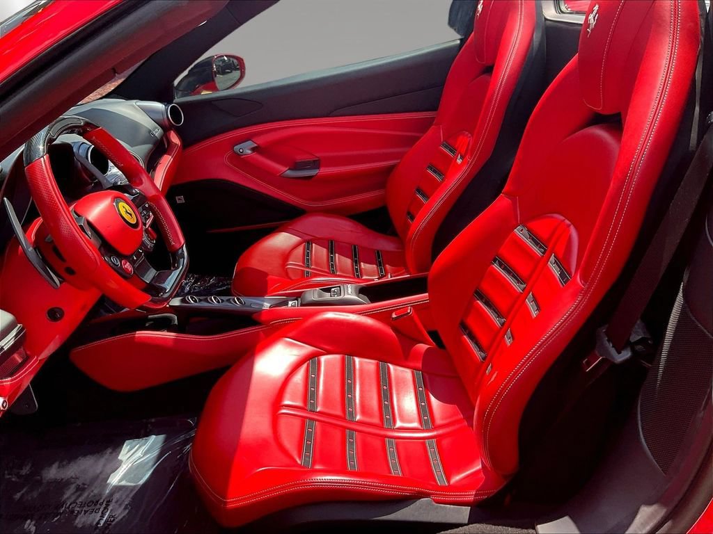 Used 2022 Ferrari F8 Tributo RWD image 19