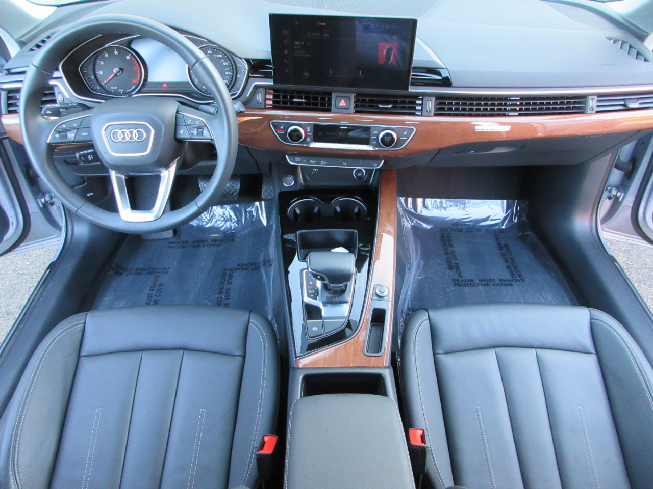 Used 2024 Audi A4 2.0T Premium image 18