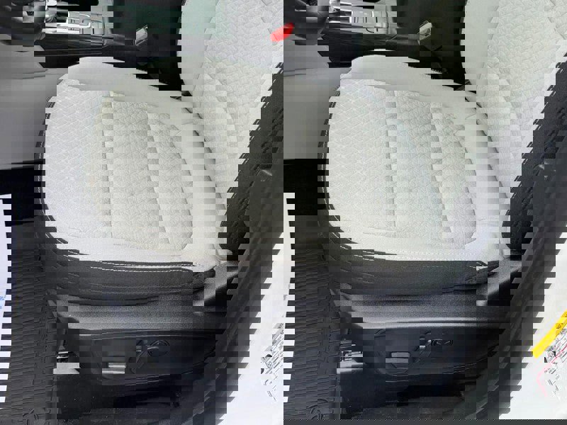 Used 2024 Ford Escape Active image 21