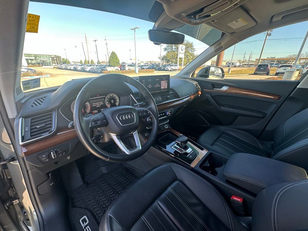 Used 2023 Audi Q5 2.0T Premium Plus w/ Premium Plus Package image 10