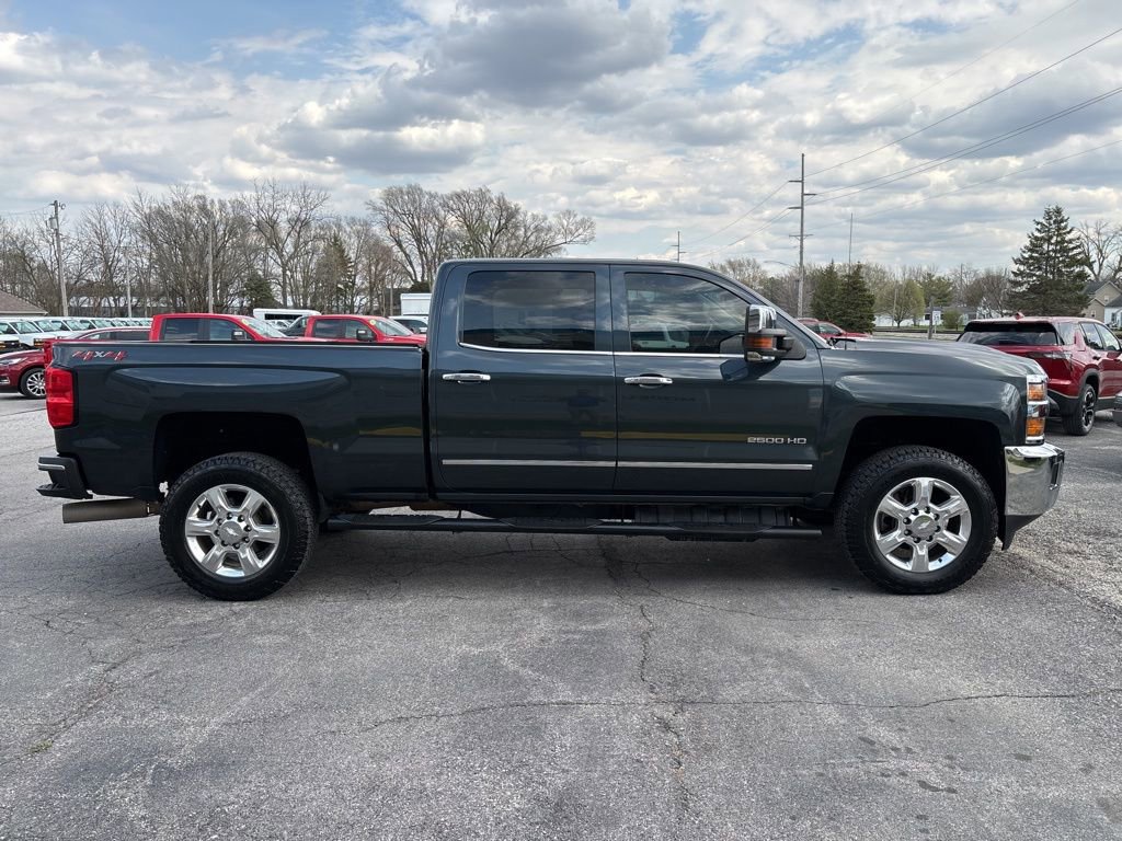 Used 2019 Chevrolet Silverado 2500 LTZ w/ Duramax Plus Package AWD/4WD image 4