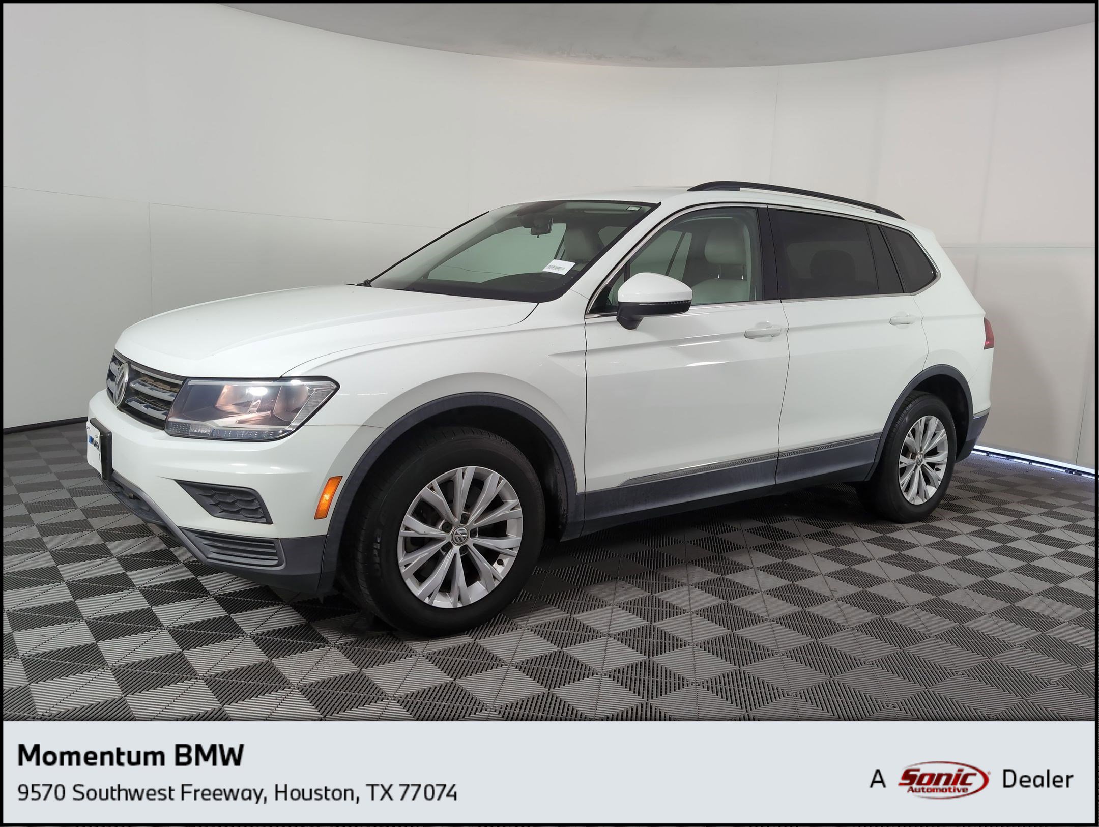 Used 2018 Volkswagen Tiguan SE