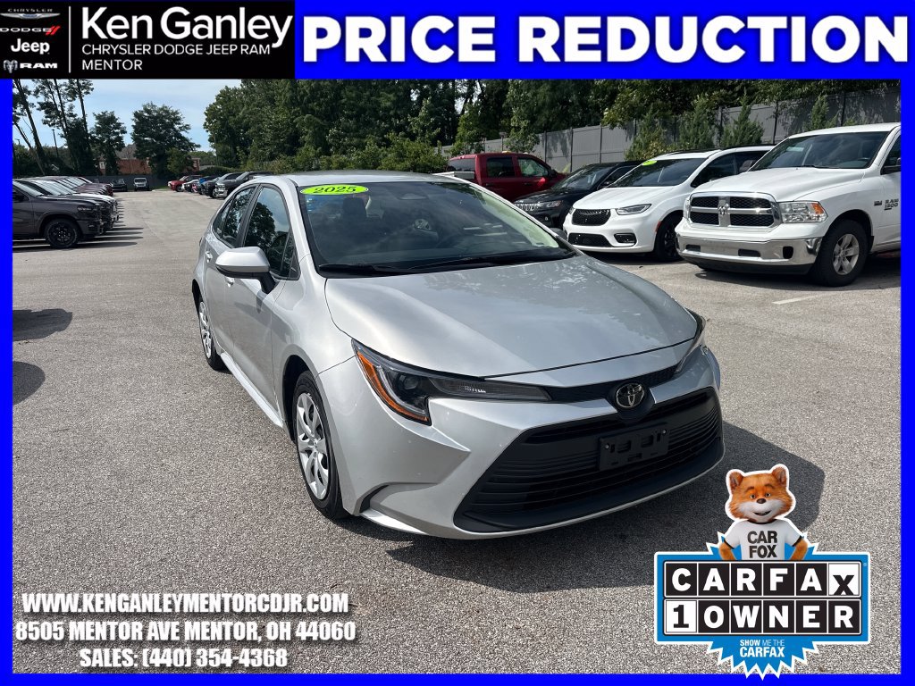 Used 2025 Toyota Corolla LE FWD image 1