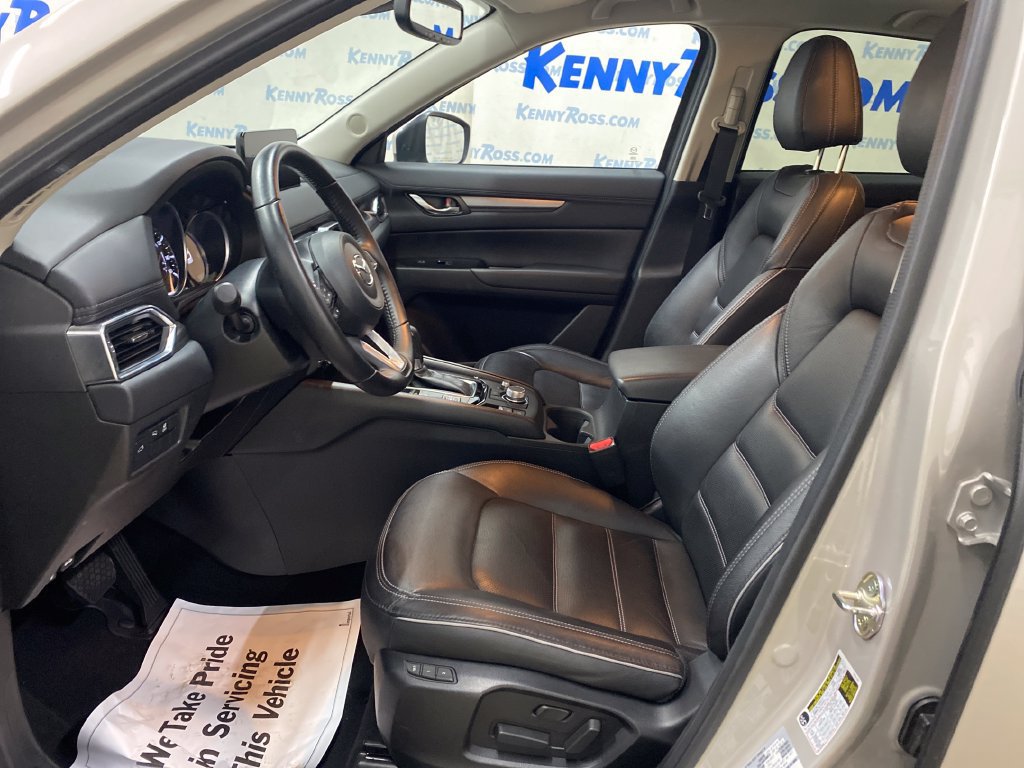 Certified 2025 MAZDA CX-5 AWD 2.5 S w/ Preferred Package image 9