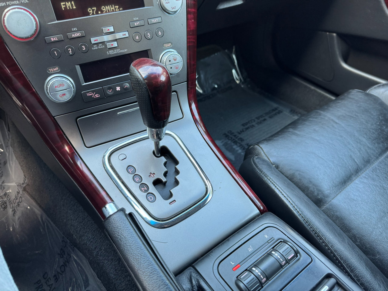 Used 2007 Subaru Outback 2.5i Limited image 34