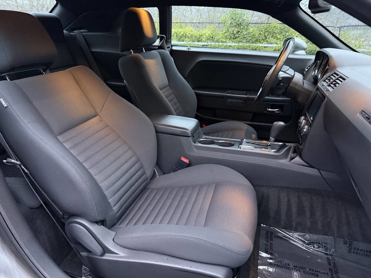 Used 2012 Dodge Challenger SXT image 15