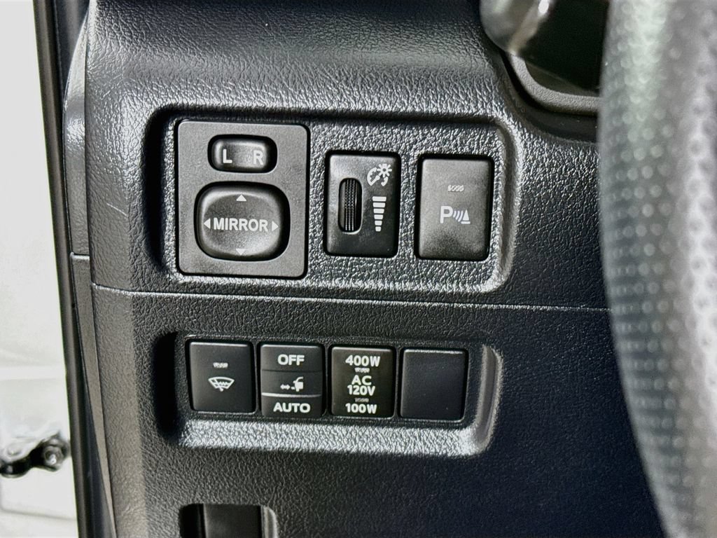Certified 2019 Toyota 4Runner Limited AWD/4WD image 12