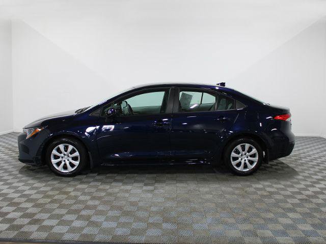 Certified 2023 Toyota Corolla LE w/ Carpet Mat Package (TMS) FWD image 3