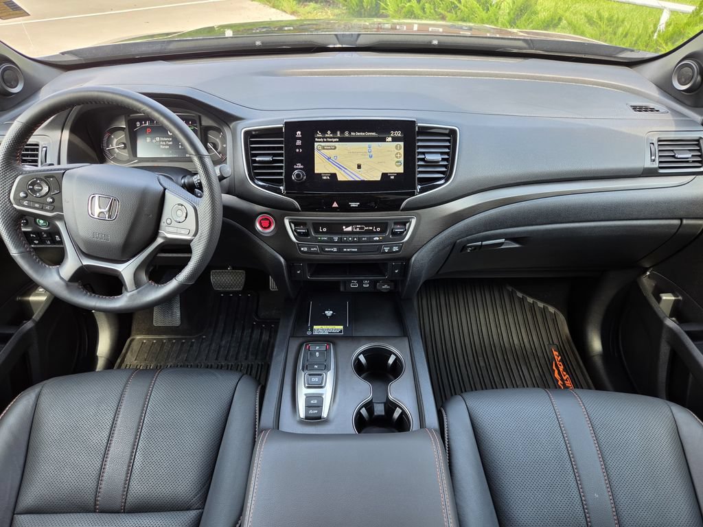 Certified 2025 Honda Passport TrailSport image 13