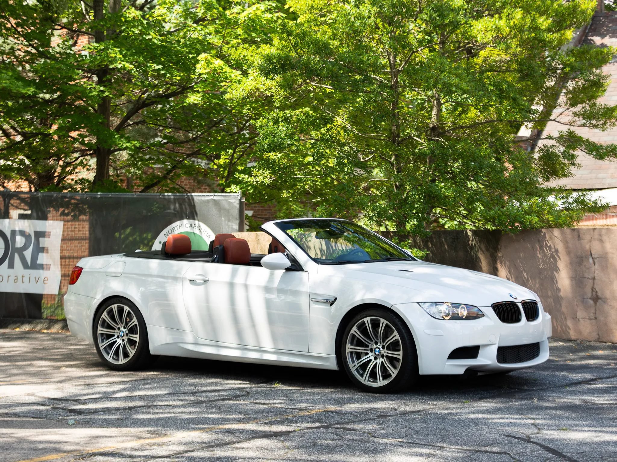 Used 2013 BMW M3 Convertible RWD image 6