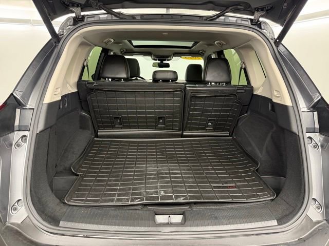 Used 2023 Nissan Rogue Platinum w/ Platinum Premium Package image 32