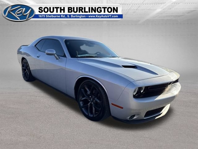 Used 2022 Dodge Challenger SXT w/ Blacktop Package RWD image 9