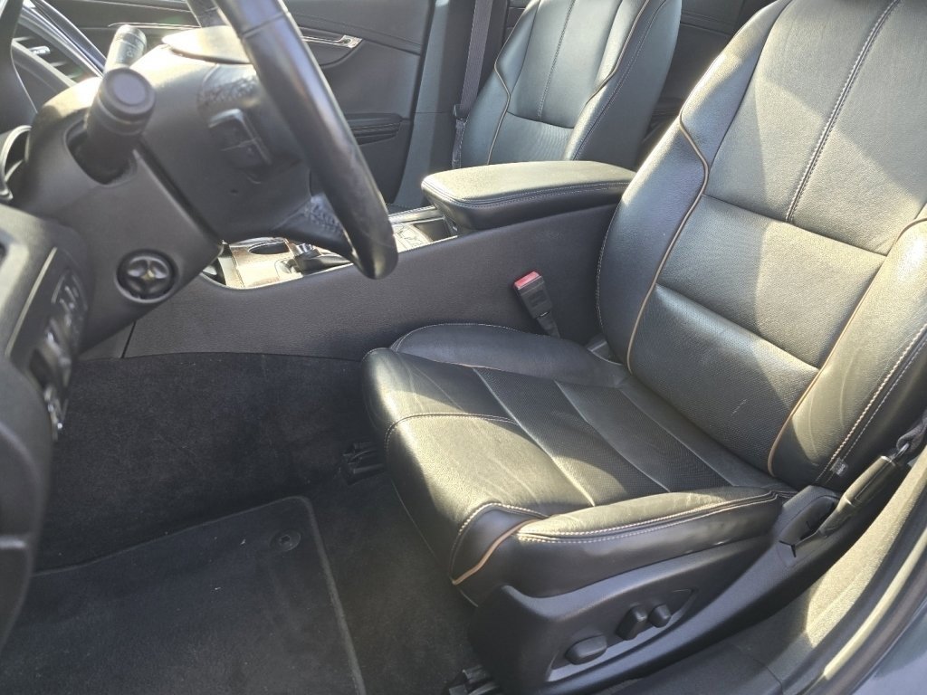 Used 2015 Chevrolet Impala LTZ image 18