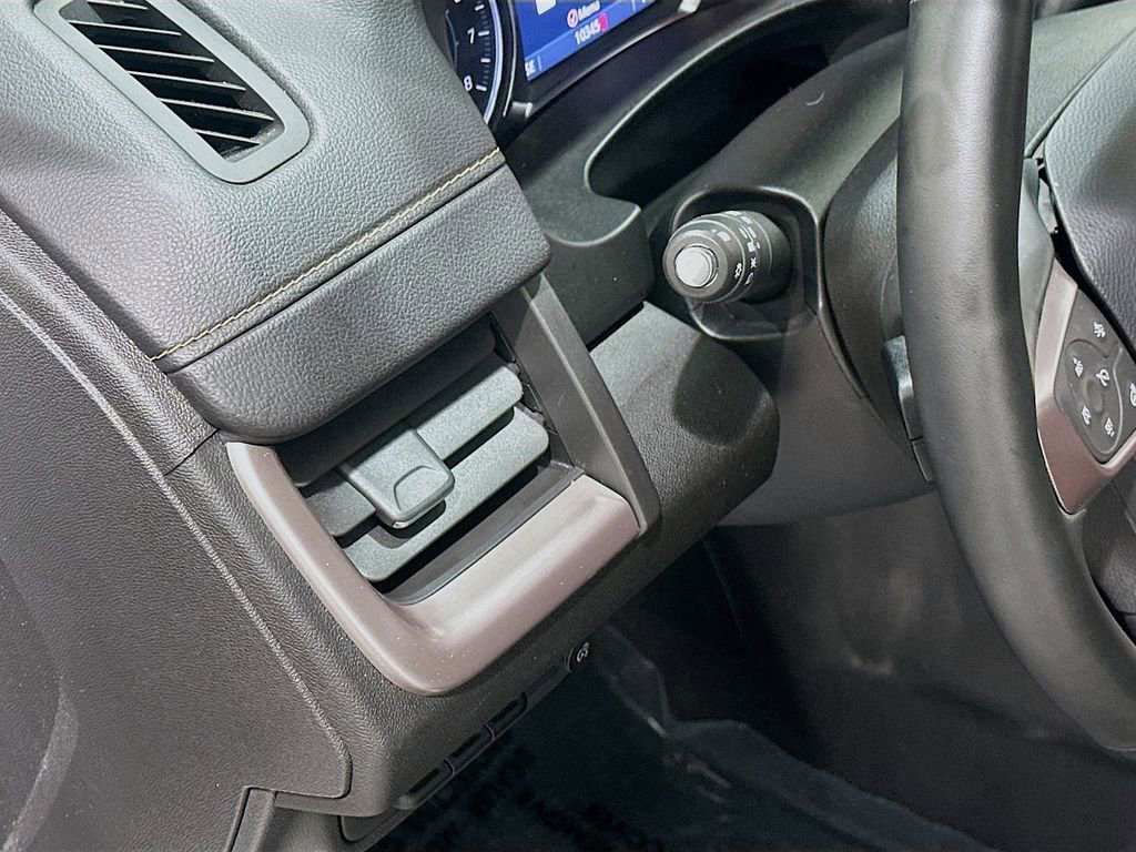 Used 2024 GMC Terrain AT4 w/ Infotainment Package II AWD/4WD image 10