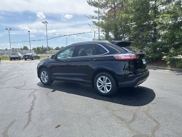 Used 2020 Ford Edge SEL AWD/4WD image 3