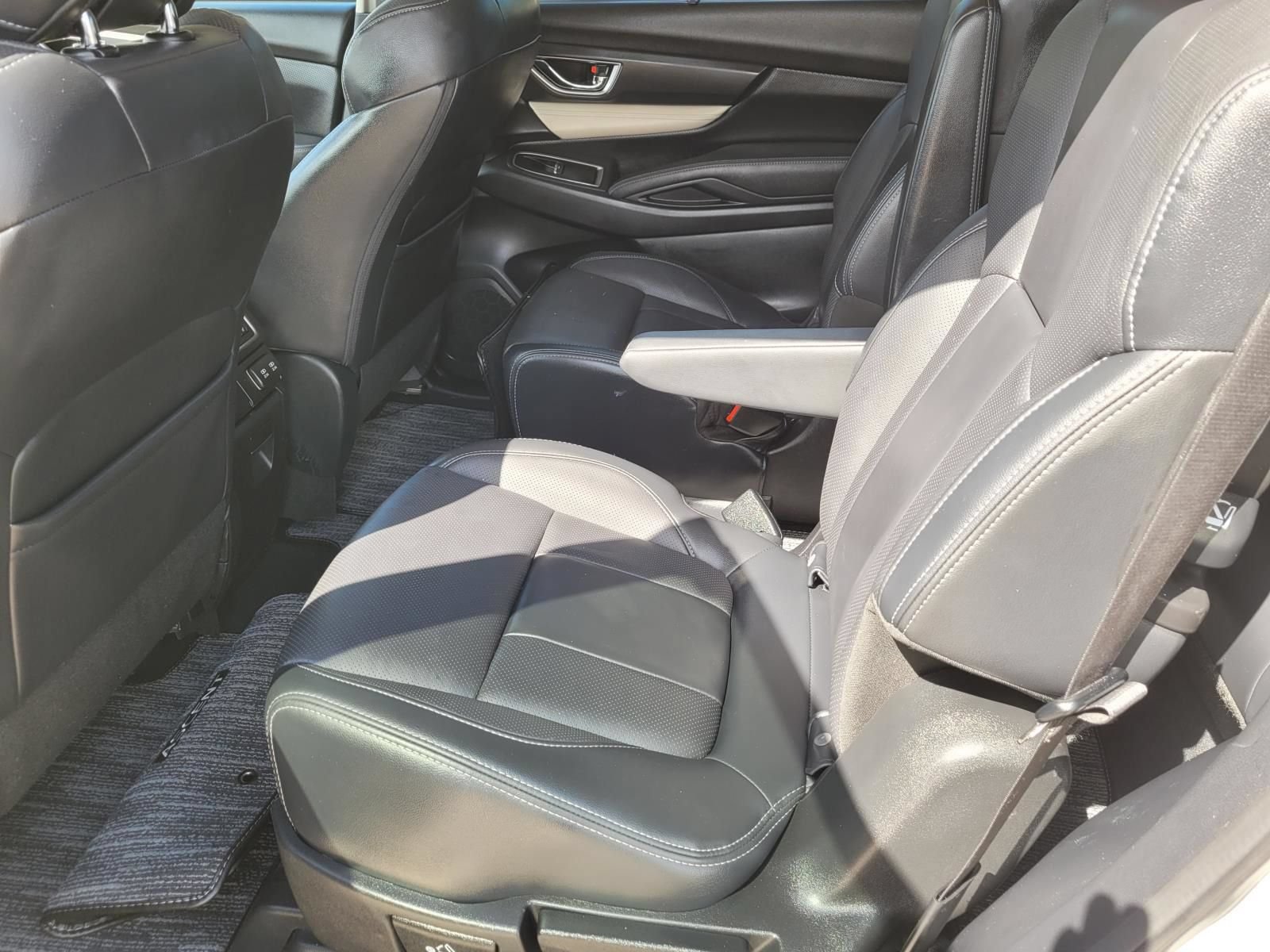 Used 2020 Subaru Ascent Limited w/ Popular Package #2 AWD/4WD image 17