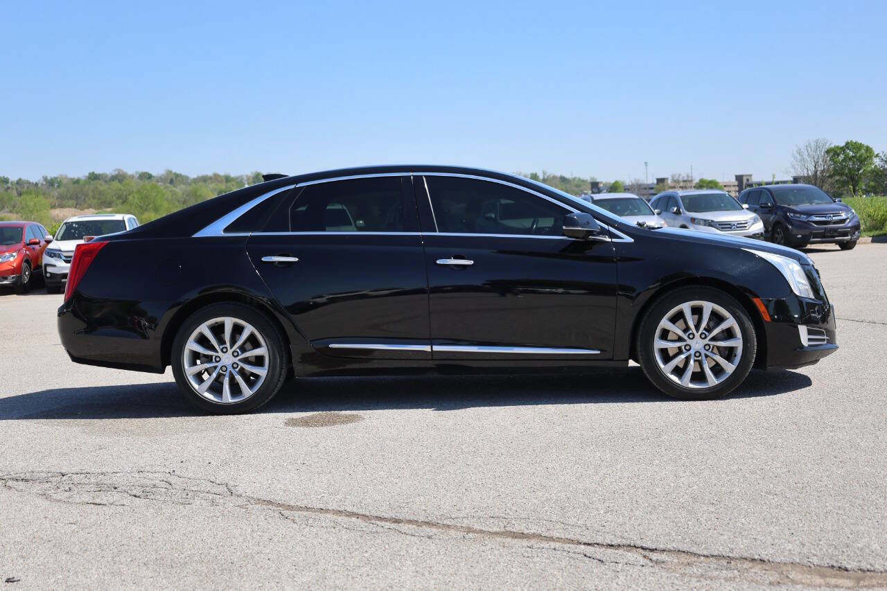 Used 2017 Cadillac XTS Luxury w/ Driver Awareness Package AWD/4WD image 7