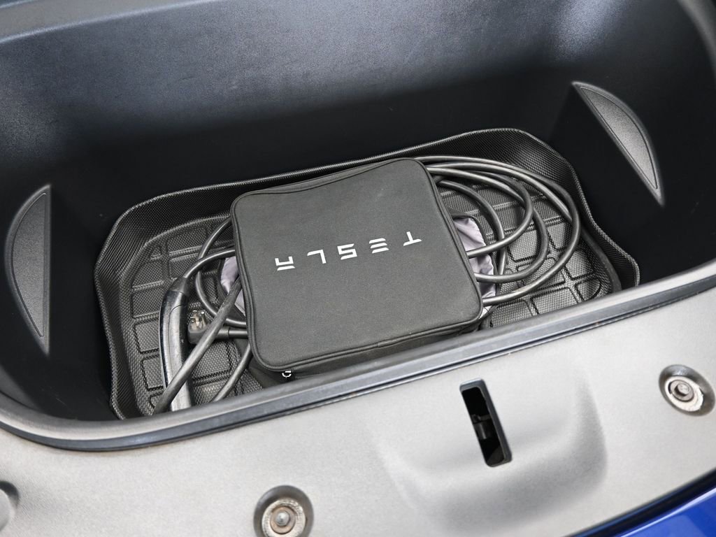 Used 2021 Tesla Model Y Long Range image 47