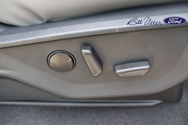 New 2025 Ford F150 Lightning Flash image 9