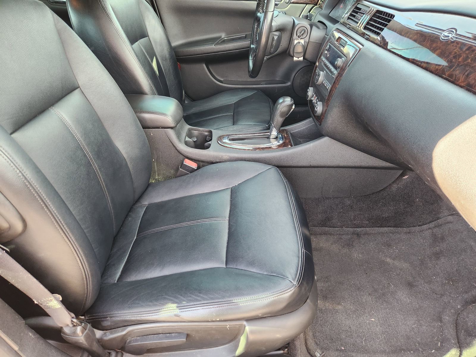 Used 2013 Chevrolet Impala LT image 17