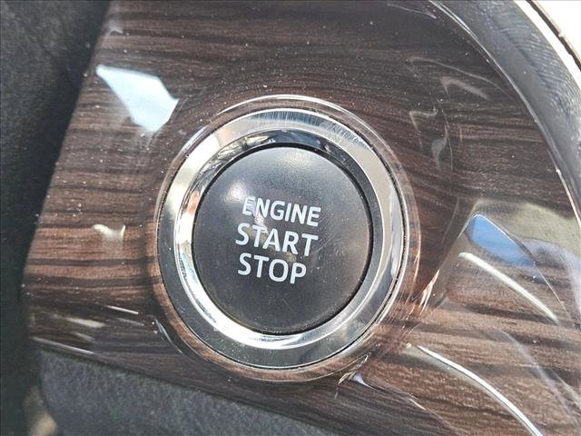 Used 2014 Toyota Avalon XLE FWD image 11