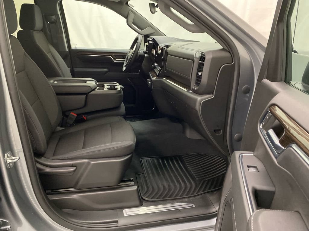 Certified 2024 Chevrolet Silverado 1500 LT image 15