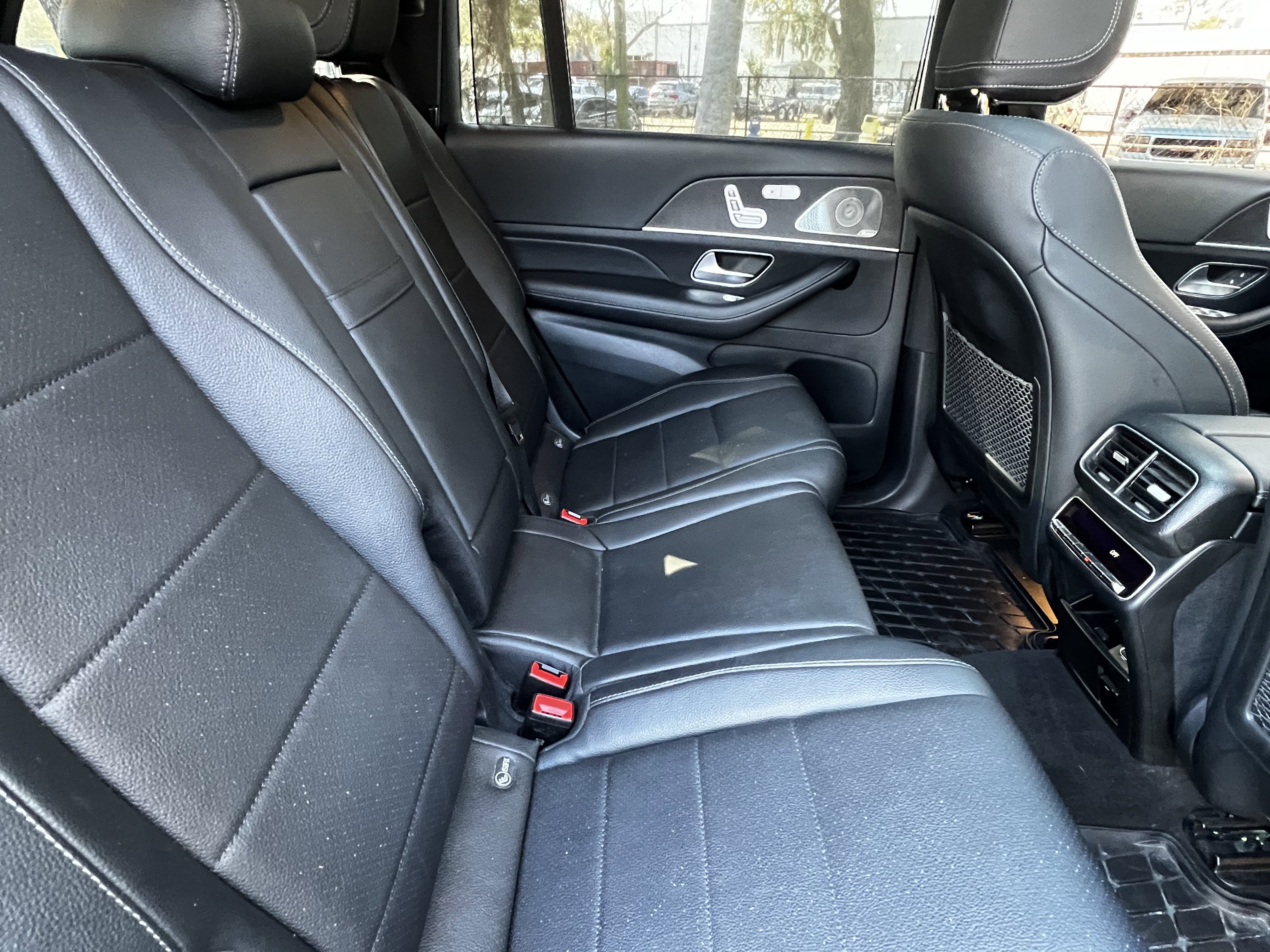 Used 2023 Mercedes-Benz GLS 450 450 4MATIC w/ AMG Line Exterior image 41